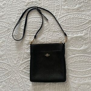 Coach Crossbody Hand Bag in Black